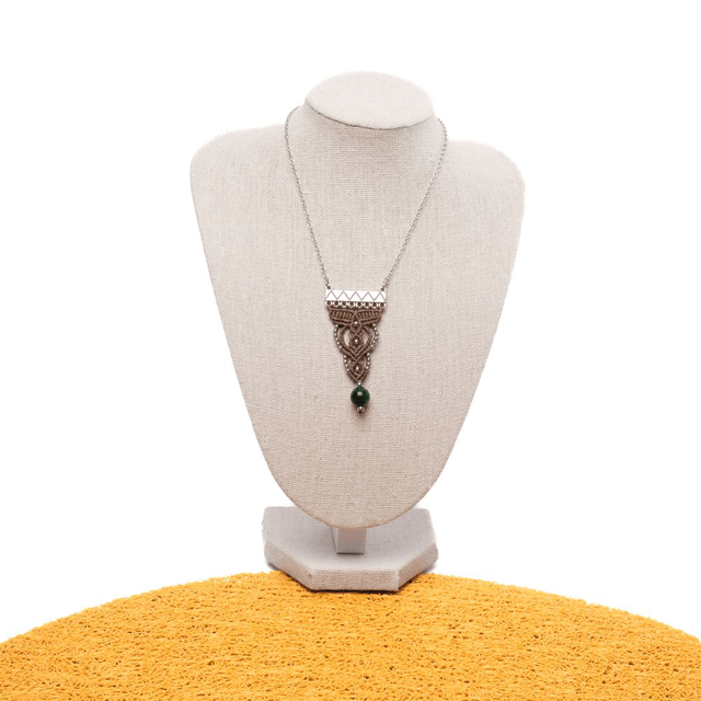Collier ethnique Malachite  – Micro Macramé & Zamac
