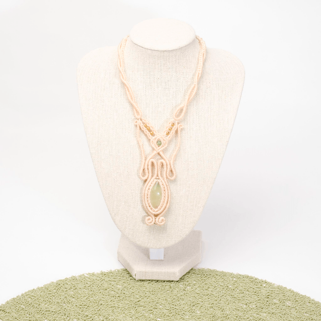 Collier Préhnite rutile