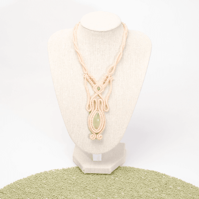 Collier Préhnite rutile